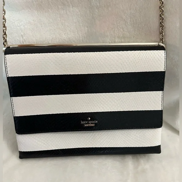Kate spade embossed leather bag - chic black and white - Picture 3 of 13